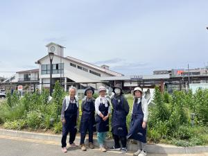 高坂駅東口