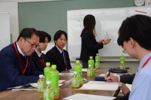 意見交換の場の様子2
