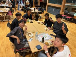 夕食の様子3