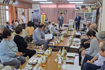 新宿町自治会敬老会の画像です。