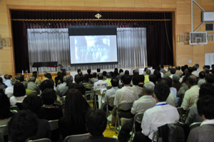 共生セミナー「がんばろう東北！」被災地支援講演会の写真2