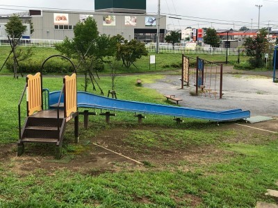 折本山公園のローラー滑り台