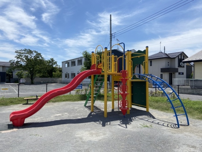 天王町公園の複合遊具