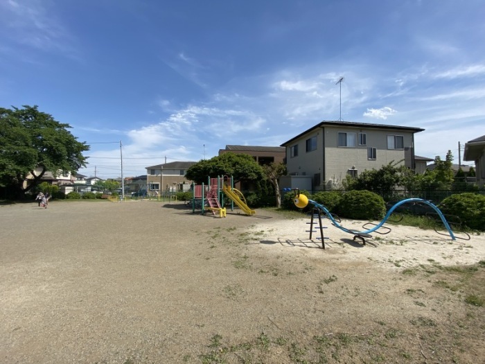 前山公園の遊具広場