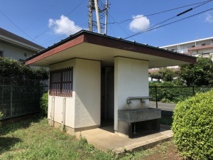前山公園のトイレ
