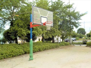 沢口北公園のバスケットゴール