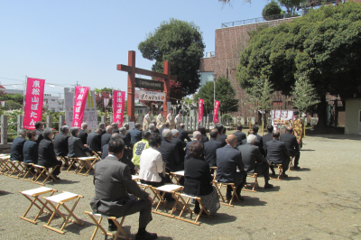 箭弓稲荷神社牡丹園開園祭の画像です。