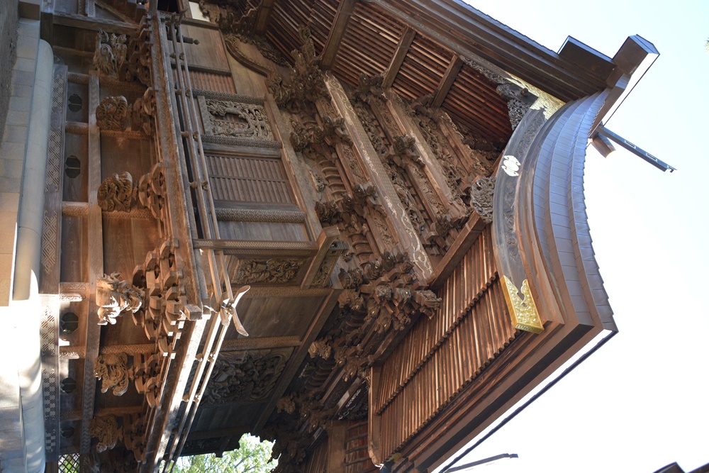 箭弓稲荷神社本殿