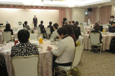 東松山市商工会女性部新年会の画像です。