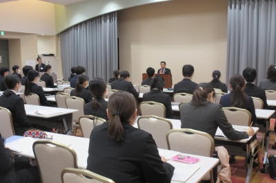 新規採用職員研修市長講話の画像です。