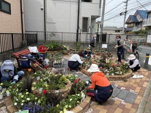 第130回植え込み全体の様子。