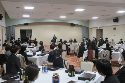 東松山市社会福祉協議会歓送迎会の画像です。