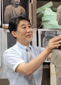 講師 立正大学仏教学部 秋田教授顔写真